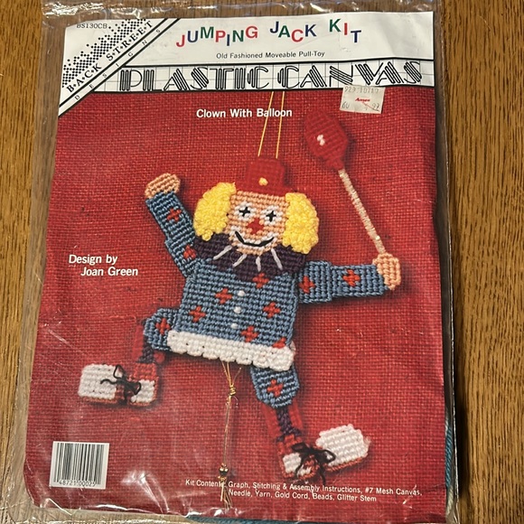 4 New Vintage 1991 Plastic Canvas Old Fashioned Moveable Pull-Toy by Back street - Picture 5 of 11